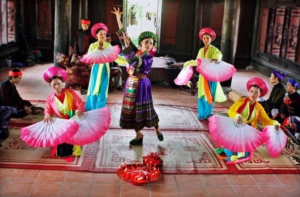 «Хаудонг» - важный ритуал в культовом поклонении пресвятой матушке вьетнамского народа - ảnh 2